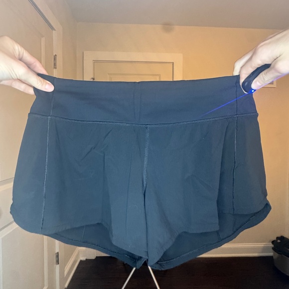 Lululemon Speed Up Short 4" – Black – Size 8 - Picture 1 of 3